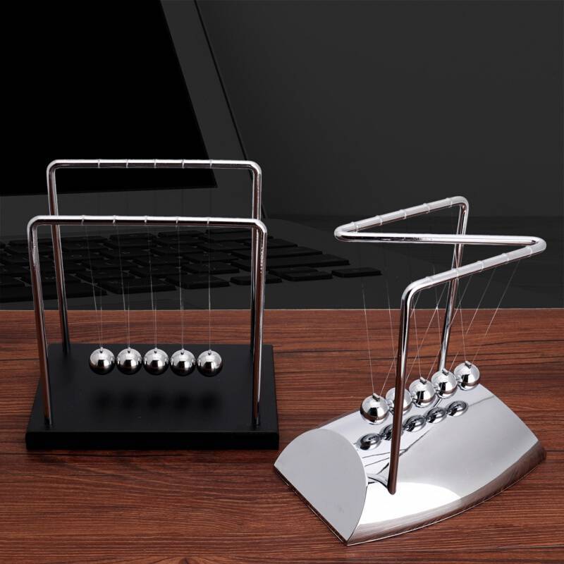 现代艺术摆件办公室老板桌文台反重力牛顿摆球男生创意女客厅装饰经典