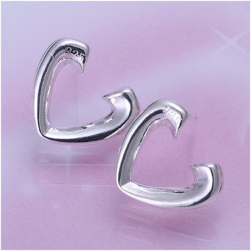 E065 Women silver plated earring 镀925纯银耳环时尚心形耳钉女