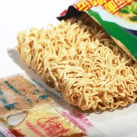 幸运方便面蟹黄面75g*24袋整箱装干吃干脆面童年怀旧零食