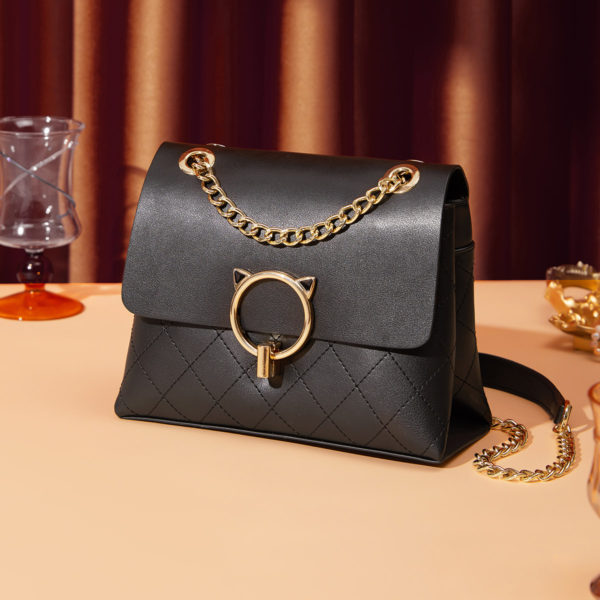 马克华菲猫脸扣牛皮斜挎包女式牛皮包包女链条菱格纹单肩包女包