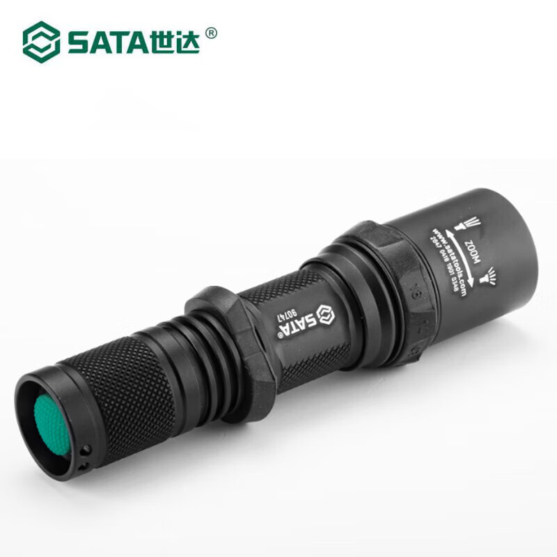 世达(SATA)高性能调焦强光充电式手电筒480LM-90747户外露营手电筒
