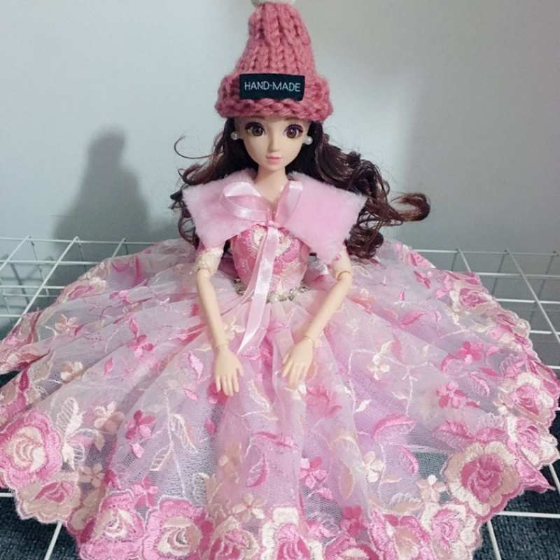 汽车饰品车载皮婚纱公主芭比娃娃摆件仪表盘装饰品女士生日礼物