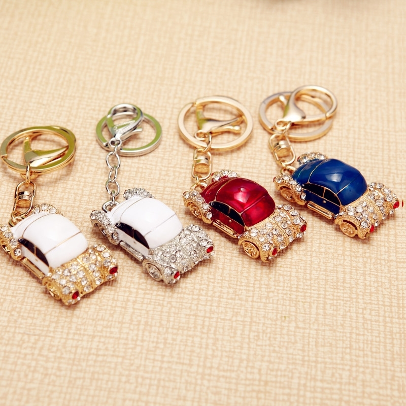 摆地摊夜市水钻水晶汽车钥匙扣女韩国可爱创意书包钥匙挂件链圈白色