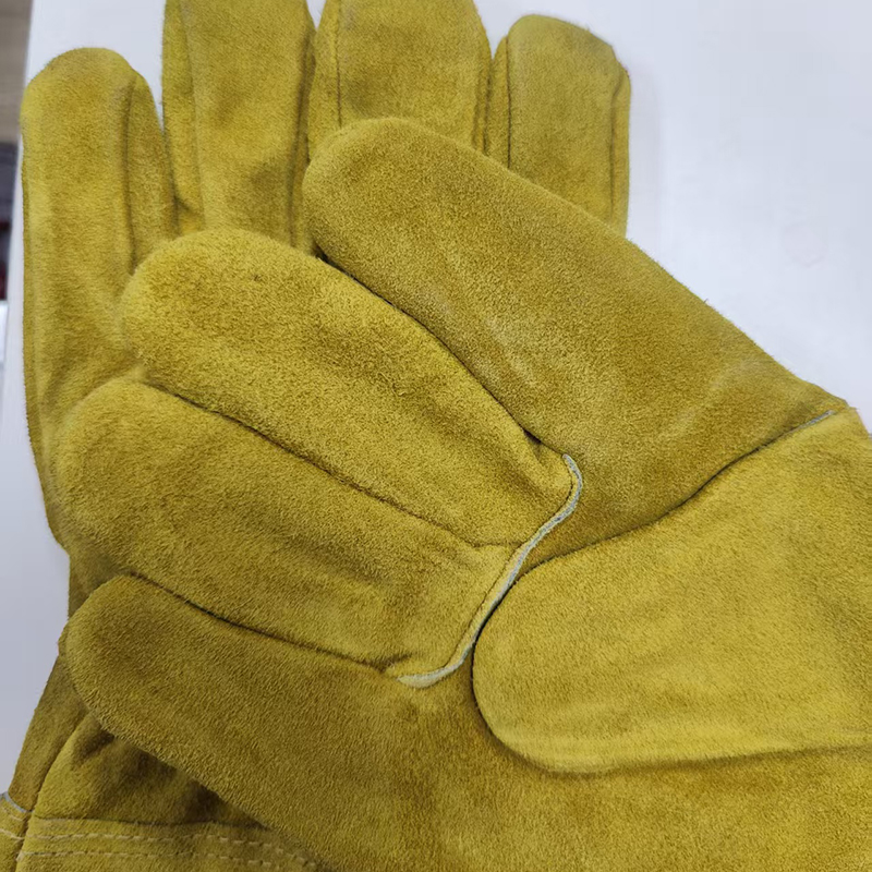 新动力火车 有里棉手套 黄色 副高清大图