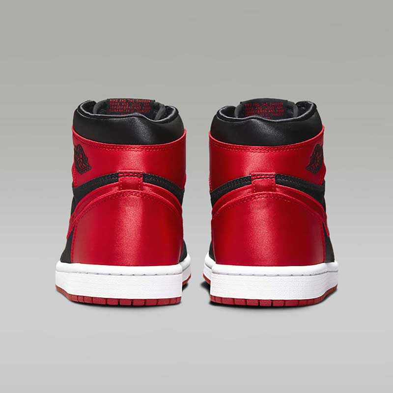 耐克nikejordan1aj1黑红丝绸高帮女鞋复古篮球鞋fd4810061