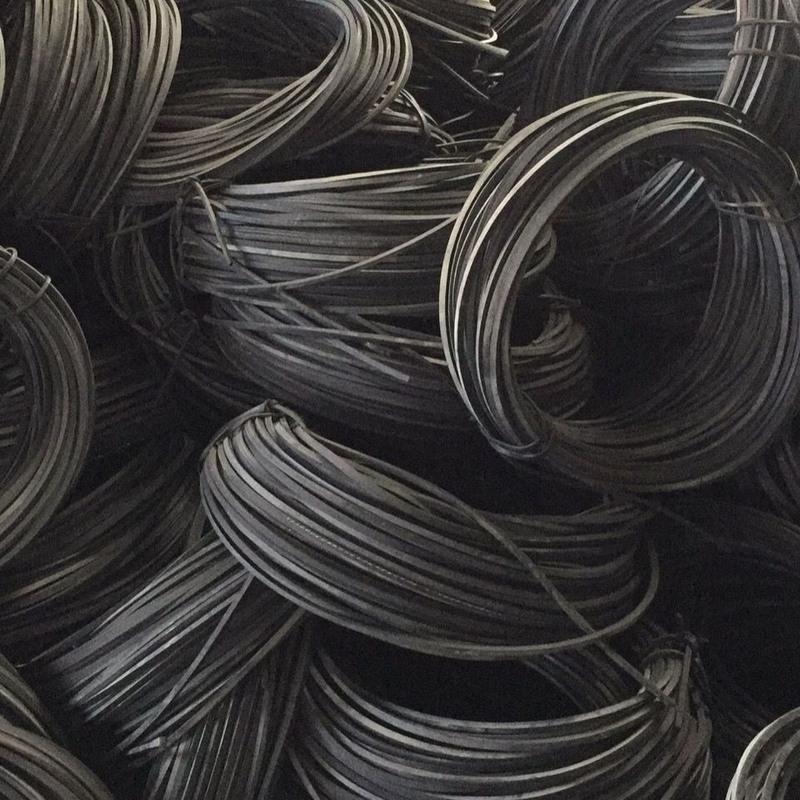 黑胶钢丝绳5米钢丝芯5毫米粗黑色橡胶钢丝绳货车刹车绳包胶皮压头钢丝