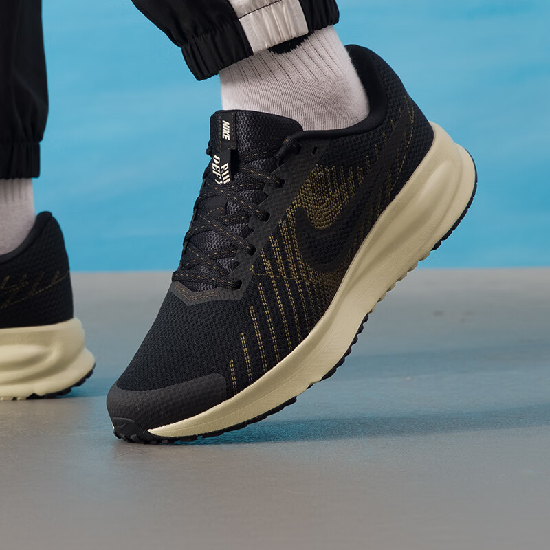 耐克（NIKE）男鞋新款RUN DEFY运动鞋健身训练缓震舒适透气休闲跑步鞋HM9594-010 ZP高清大图