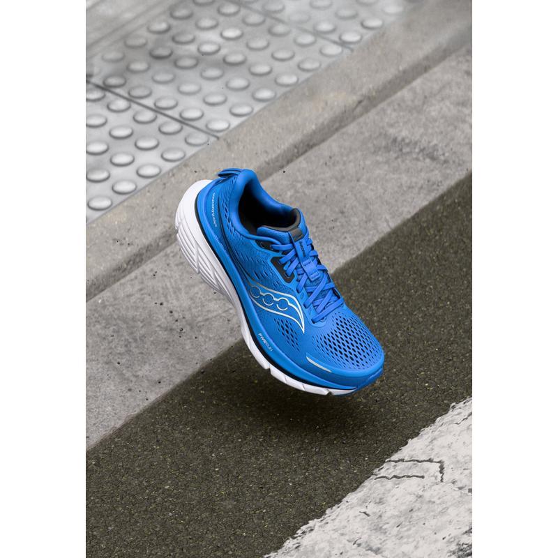 SAUCONY男士跑步鞋轻便舒适缓震设计适合公路跑步