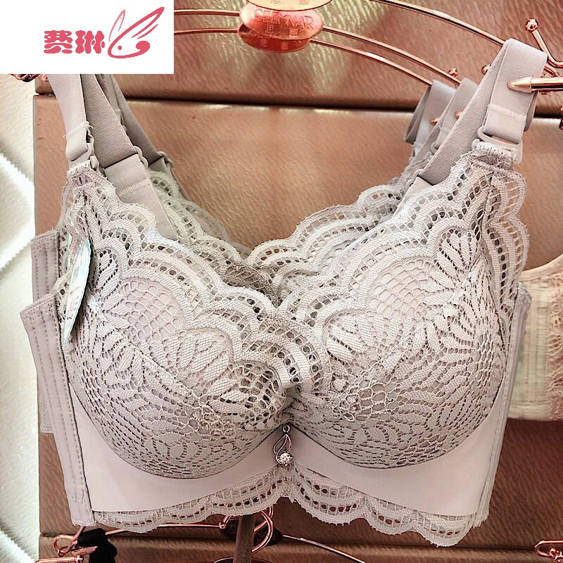 小胸显大调整型文胸女无钢圈平胸加厚5cm胸罩超聚拢集中丰胸内衣 费琳