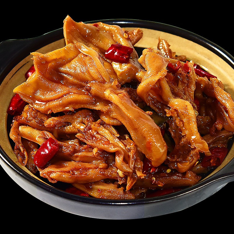 肖三婆麻辣无骨鸭掌四川特色美食去骨鸭脚辣味零食卤鸭脚