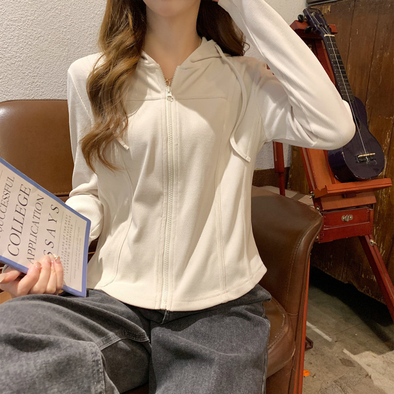 唐狮春季女连帽短款净色长袖外套简约百搭辣妹时尚潮