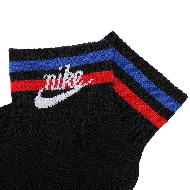 耐克(NIKE)袜子男袜女袜 新款篮球袜休闲训练袜运动袜子 DX5080-010-3双装