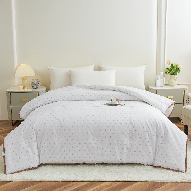 愉悦之家吉恩春秋被-暖阳(小)150*200cm高清大图