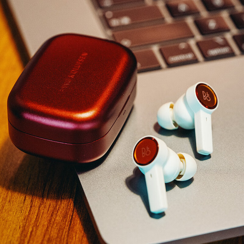 B&O Beoplay EX全新上市 主动降噪真无线蓝牙耳机 bo无线充电耳机 Lunar Red 霓裳红 新年款高清大图