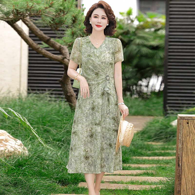 纤孜雅 时尚妈妈夏装短袖新款连衣裙夏季收腰显瘦气质碎花裙子高清大图