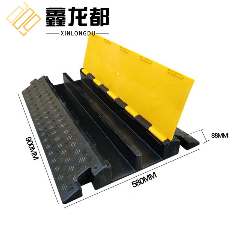 鑫龙都 线槽减速带大二线个