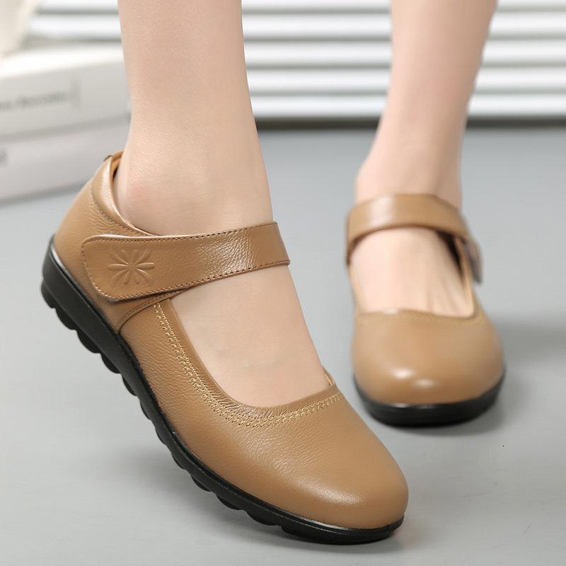 旺奈(wangnai)真皮妈妈皮鞋平底中老年女单鞋软底防滑浅口老太太老人