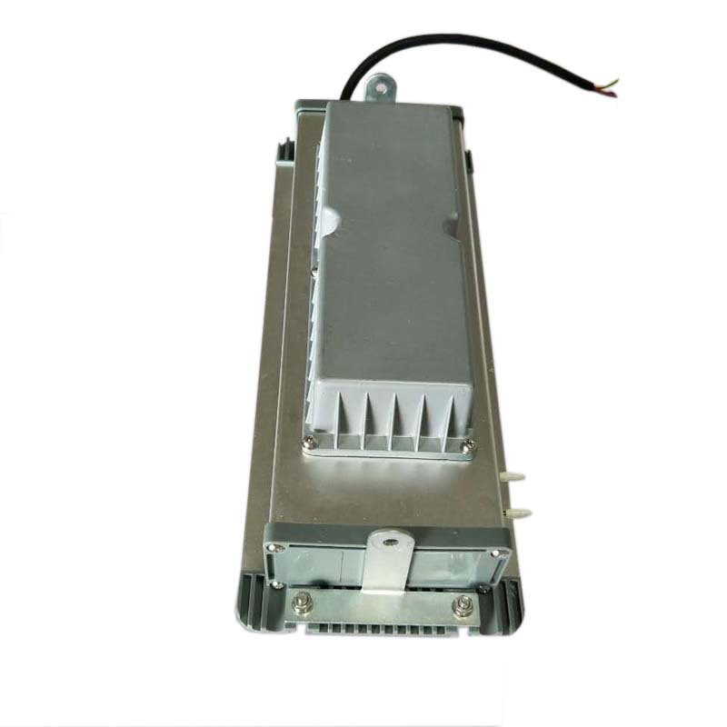 LHDQ 领航电器 LHF2121A-4×3W LED应急顶灯 冷白 IP65高清大图