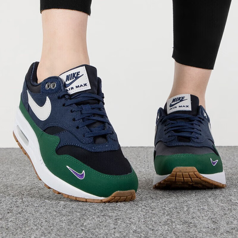 耐克(NIKE)女鞋2023春季新款AIR MAX气垫减震运动鞋舒适透气鞋子休闲跑步鞋 DV3887-400