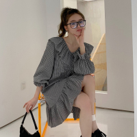 [1折价56.9元叠加优惠券]唐狮秋季新款连衣裙女黑白格纹泡泡格袖显瘦小心机气质女学