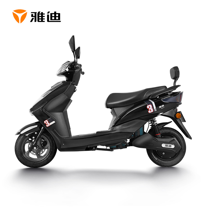 雅迪新款锐嘉电动车60v20ah时尚代步车电动轻便摩托车