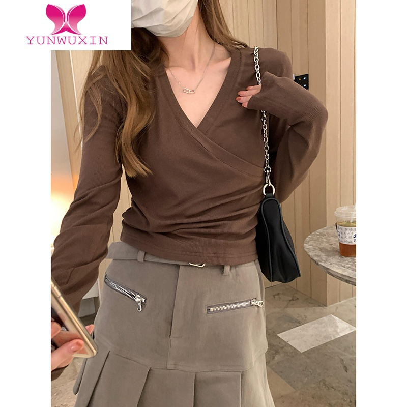 YUNWUXIN时尚性感交叉V领上衣修身显瘦通勤长袖别致褶皱t恤女新款2022T恤