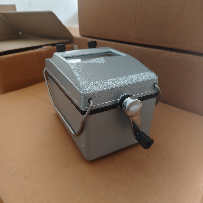 嘉禾长久 兆欧表 ZC11D-5(2500V-10000M) 台高清大图
