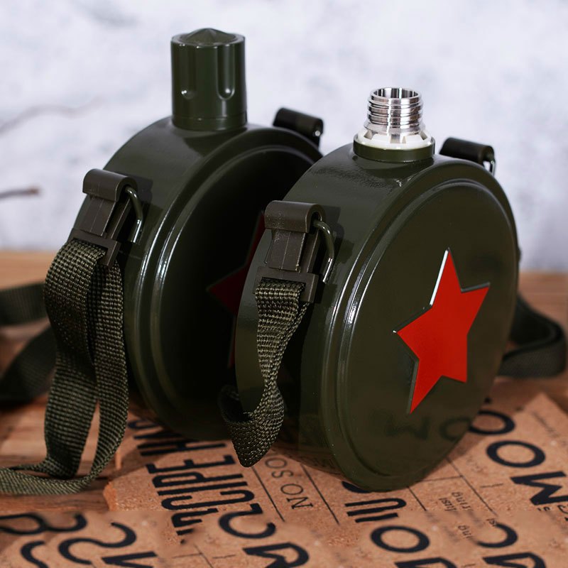 儿童学生军训水杯不锈钢行军壶便携随身背带水壶复古创意户外运动水壶