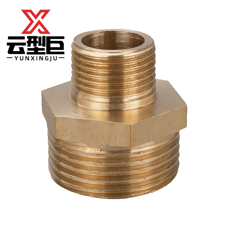 云型巨 铜变径外丝直接 铜管件黄铜色管件 DN15*DN20 单位:个高清大图