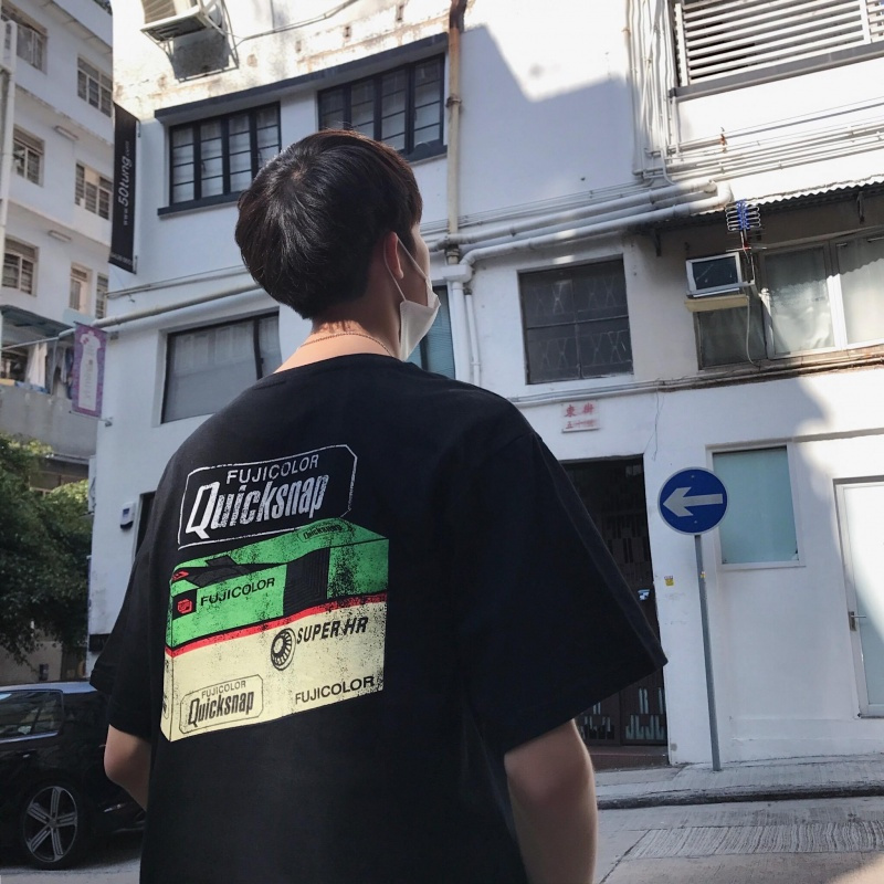 2018夏季年轻彩色印花Tee韩版圆领短袖T恤男装帅气个性体恤衫潮牌