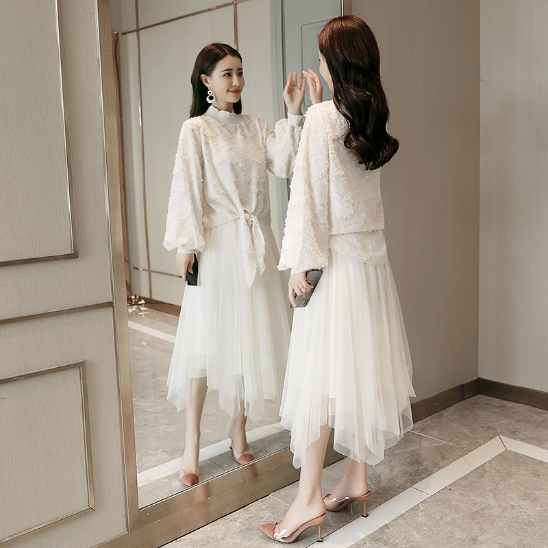 女士春季新品韩版套装女时尚气质雪纺显瘦中长款蕾丝连衣裙两件套