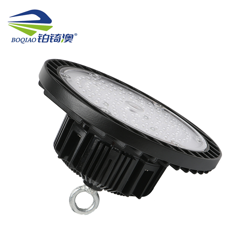 铂锜澳 防水吊灯 直径345高140mm-200W个高清大图