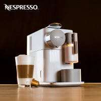 Nespresso 胶囊咖啡机 Lattissima One F111 全自动进口家用咖啡机 带奶泡功能