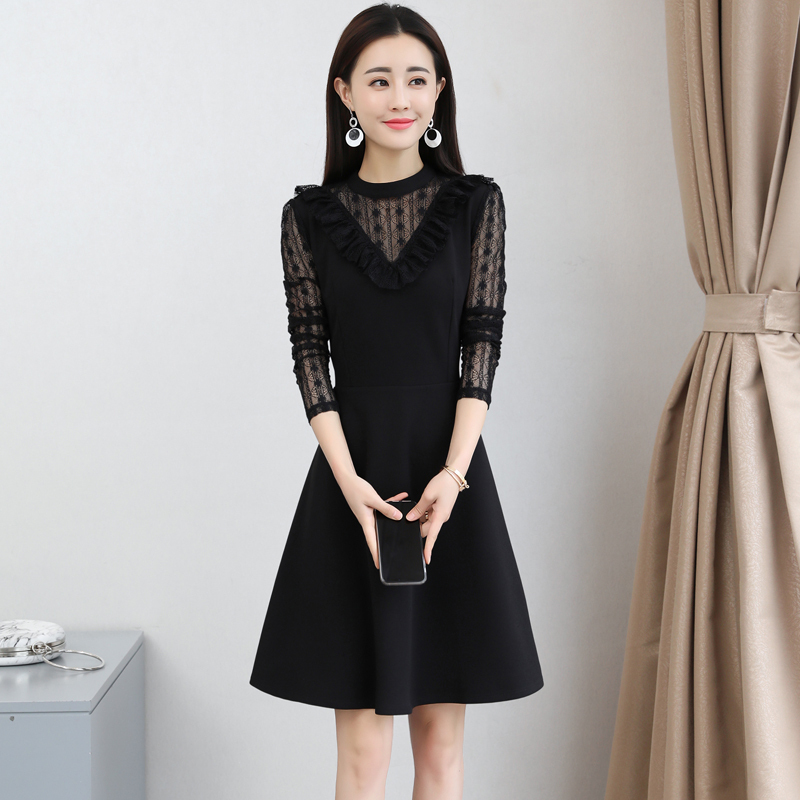 女士秋装新品长袖连衣裙女韩版修身中长款甜美淑女蕾丝拼接打底裙