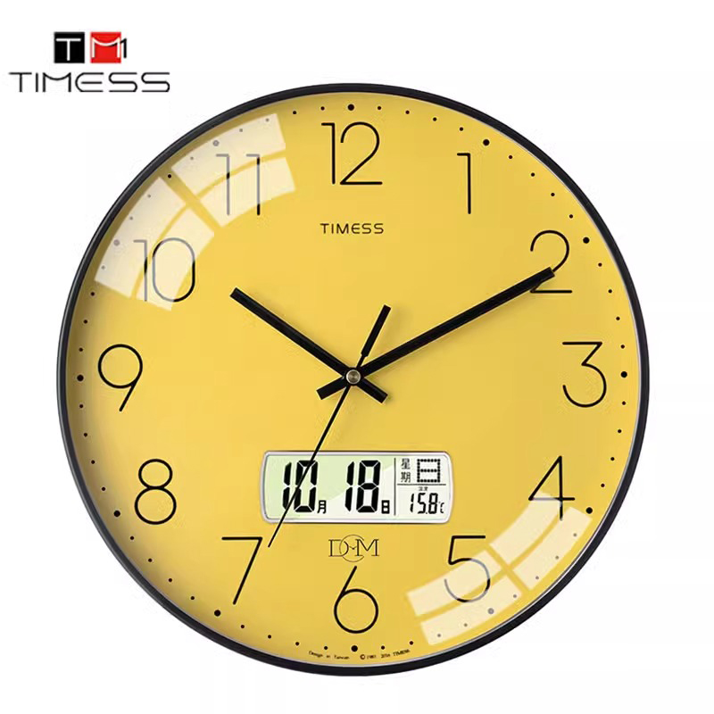 TIMESS钟表挂钟客厅家用时尚时钟挂墙现代简约万年历电子石英轻奢 蛋黄色【液晶款】 14英寸（直径35.5厘米）
