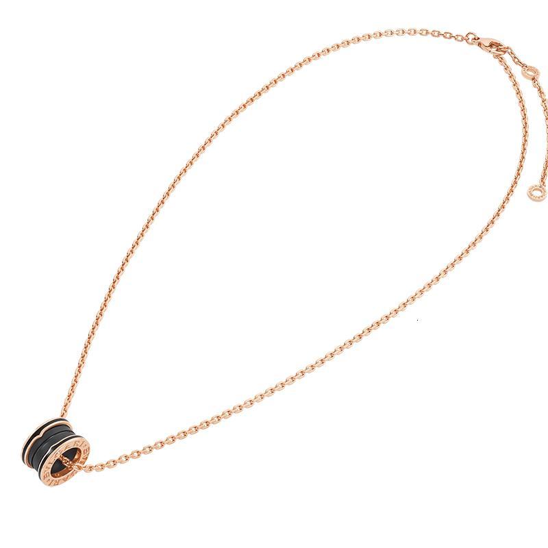 bvlgari宝格丽bzero1系列18k金玫瑰金哑光黑色陶瓷项链