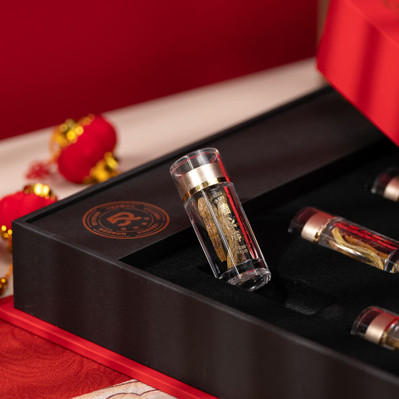 春之斛 铁皮石斛-寸金 泡茶煲汤庆丰年-福礼盒 2.5g*8瓶 一套高清大图