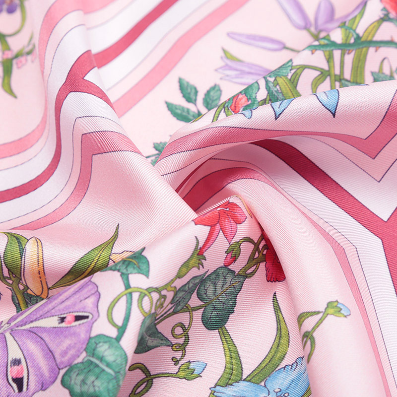 古驰gucci女士桑蚕丝方巾丝巾围巾6914553g001