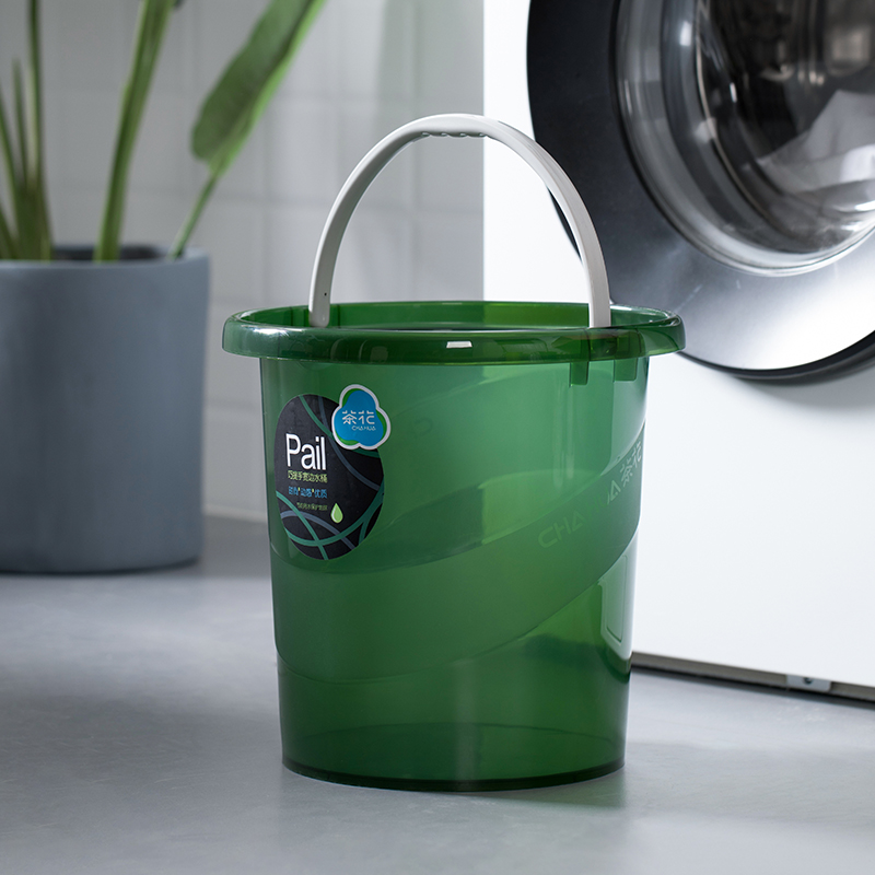 茶花透明手提水桶家用大号加厚洗衣桶储水桶洗车圆桶塑料桶洗衣桶宽边提手[大号15.9L]颜色随机高清大图