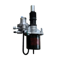 东风EQ1118 离合器助力器 离合器分泵