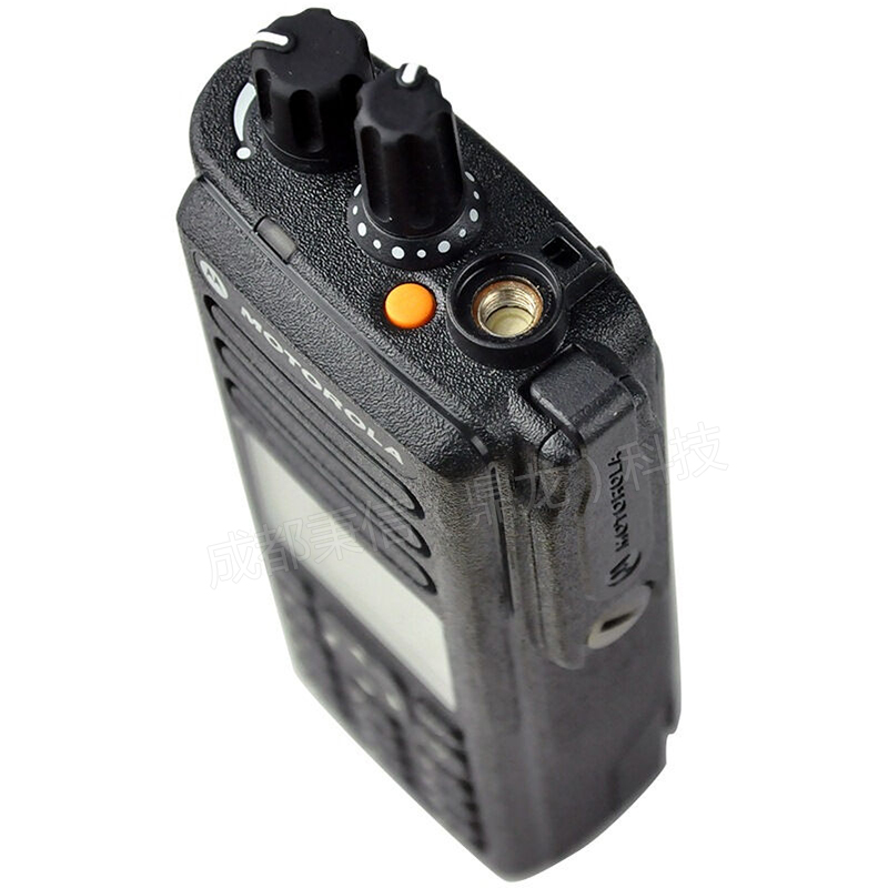 摩托罗拉(MOTOROLA)XiR P8668 UHF数字对讲机 集成GPS IP57 蓝牙4.0 短信数据 智能音频高清大图