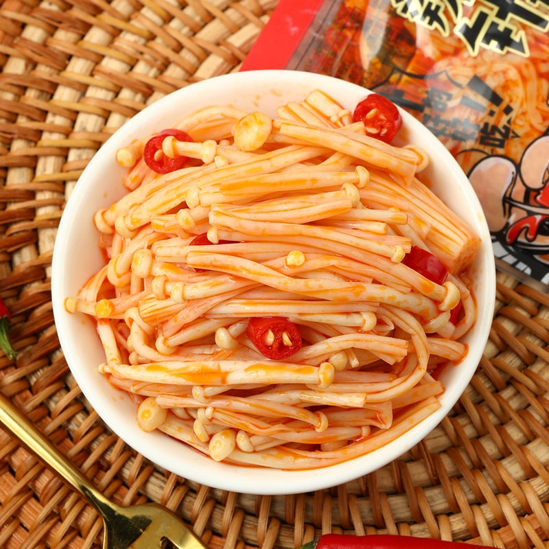 袋香辣红油下饭小菜开袋即食小零食小吃休闲食品散装香辣金针菇x50包