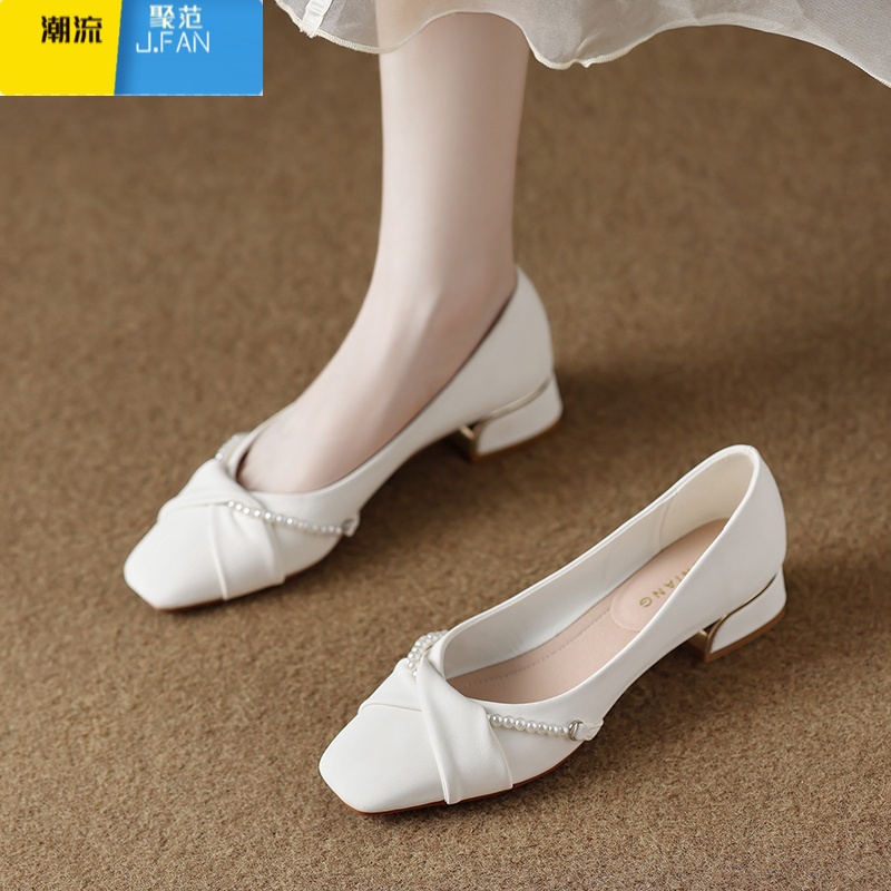 聚范绝美小皮低跟浅口单鞋女2024新款夏季配裙子法式3公分小跟瓢鞋 37 米白色