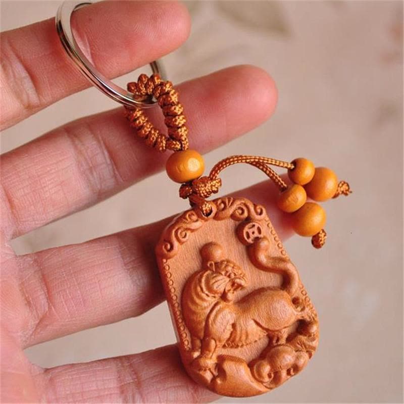 桃木十二生肖守护神木质12属相钥匙扣挂件鼠牛虎兔龙蛇马羊猴鸡坠木送女朋友七夕情人节礼物图片
