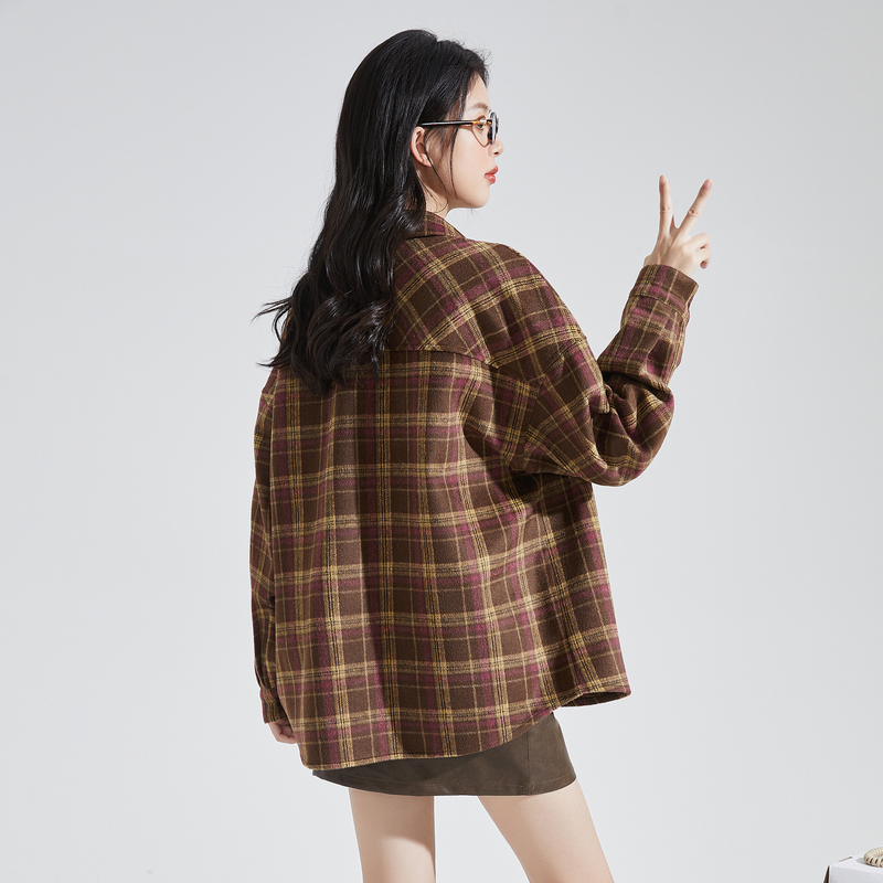 [2.5折价120元]唐狮早秋新款长袖衬衫女港风复古格纹开衫外套宽松休闲衬衣