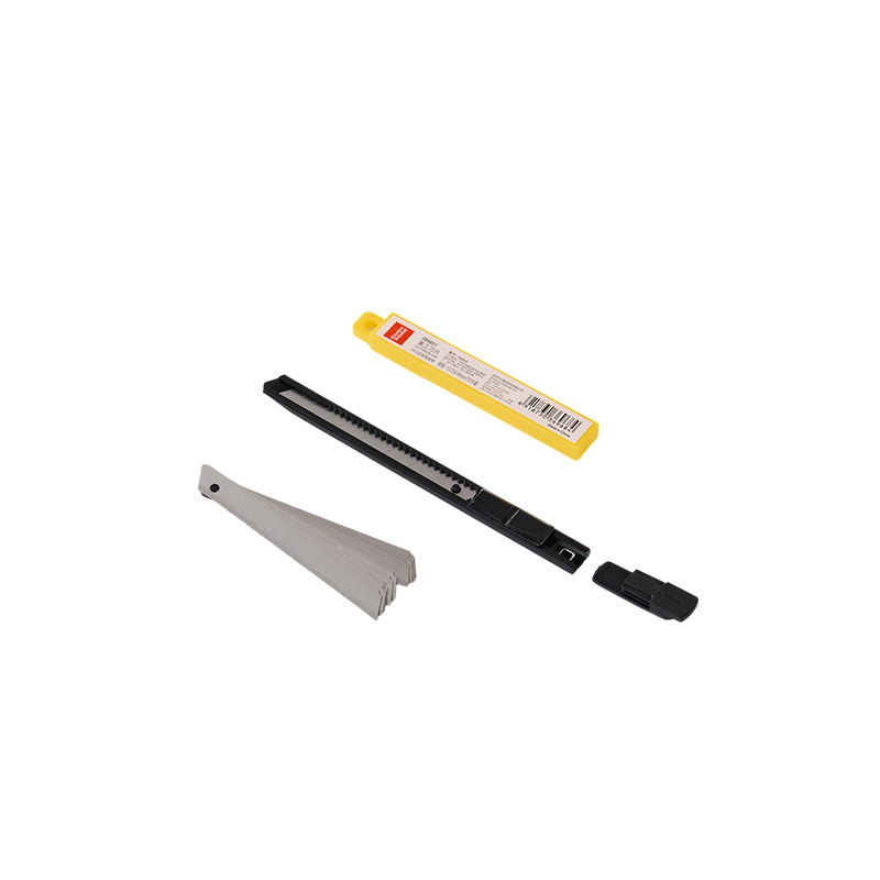 齐心 ZB0027 标准小号美工刀片 9mm 镍 单把装高清大图