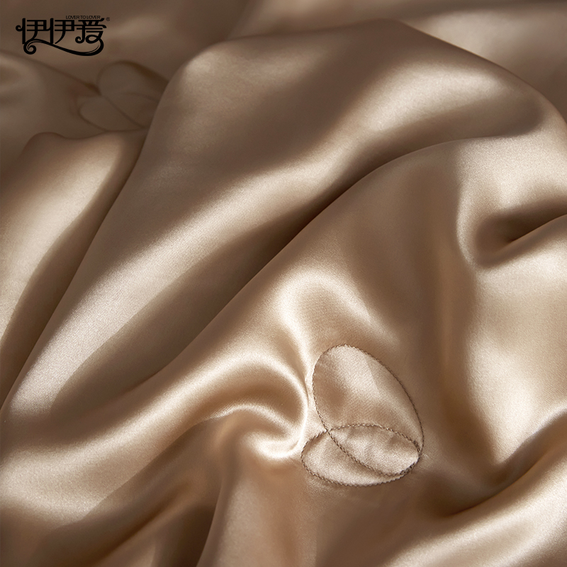 伊伊爱 YQY25544 真丝夏被 象牙黎 200*230cm高清大图