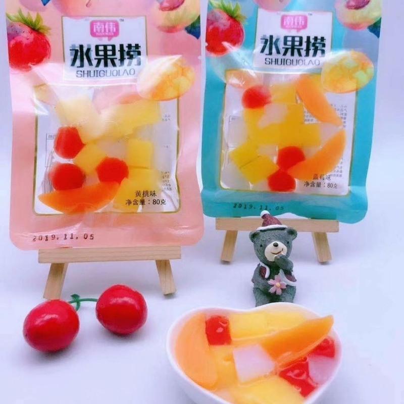 南伟水果捞蜜桃味草莓味水果罐头什锦味饮料椰果粒袋装方便零食 黄桃果5包