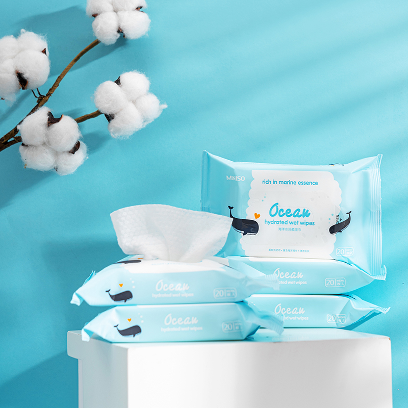 名创优品(miniso) 海洋水润柔湿巾 抽取式便携卫生水润湿纸巾[20片*5包装*3大包]