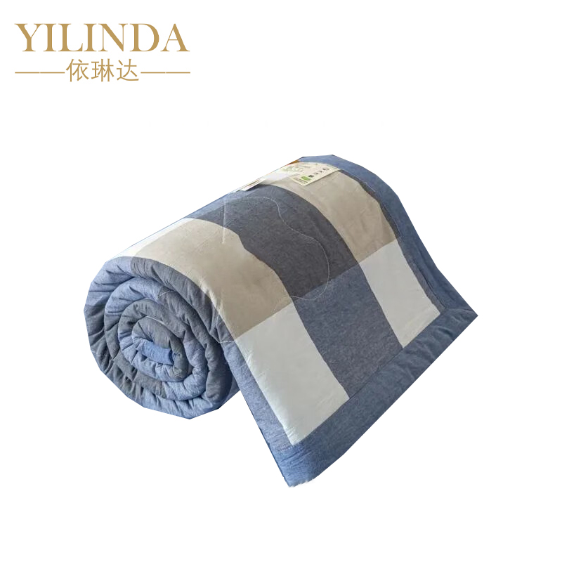 依琳达 格子款夏凉被 2000*2300mm 张高清大图